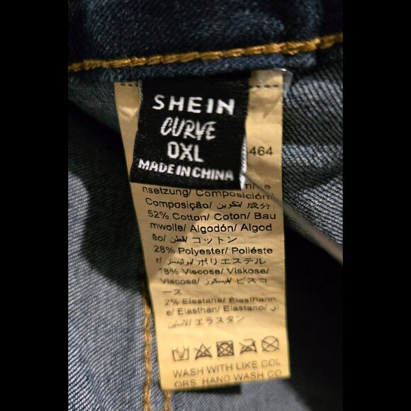 Shein 0XL Distressed Dark Denim Flares - Picture 4 of 11